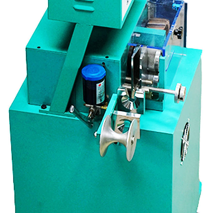 Humanisierte Design-Abfall-Plastikflaschen-Recycling-Maschinen-Granulator 3kw 2